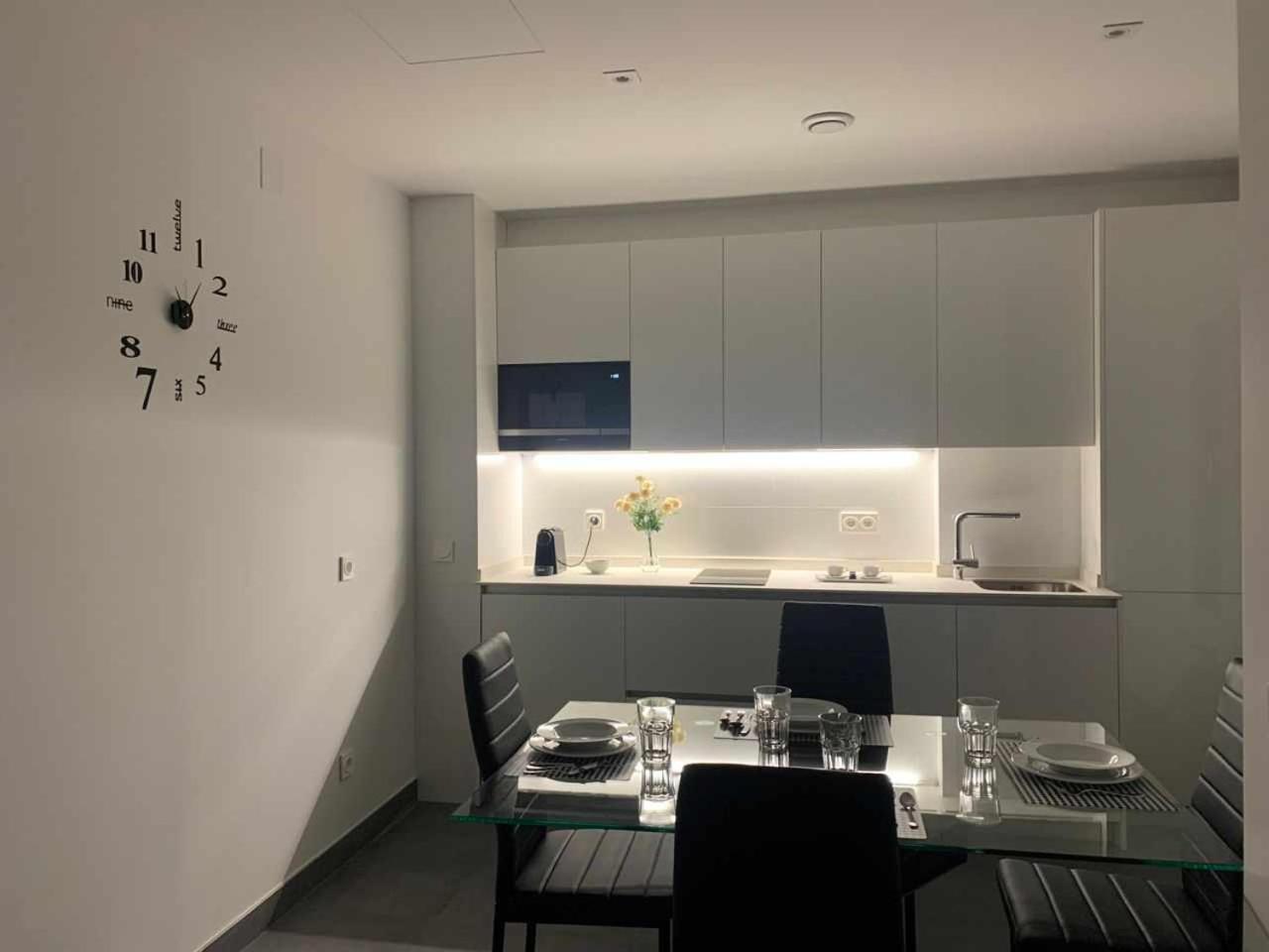Ramon Y Cajal Suites De Luxe 레온 외부 사진