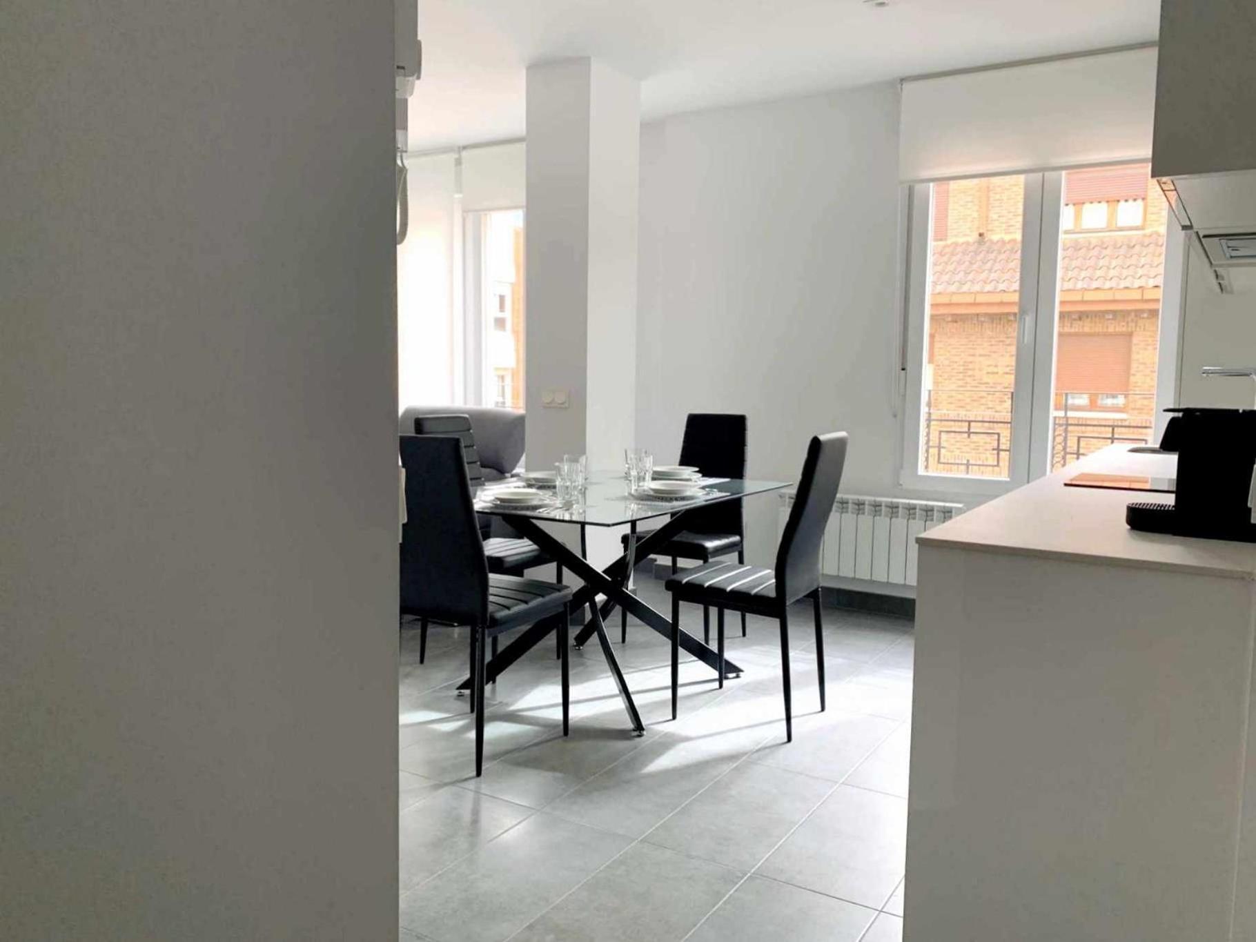 Ramon Y Cajal Suites De Luxe 레온 외부 사진